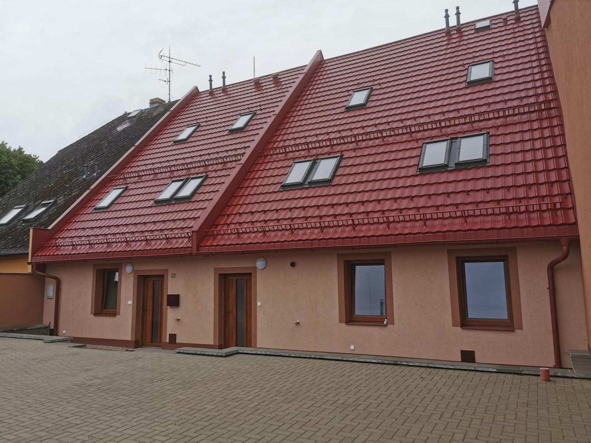 Apartmany Zirec Dvůr Králové nad Labem المظهر الخارجي الصورة