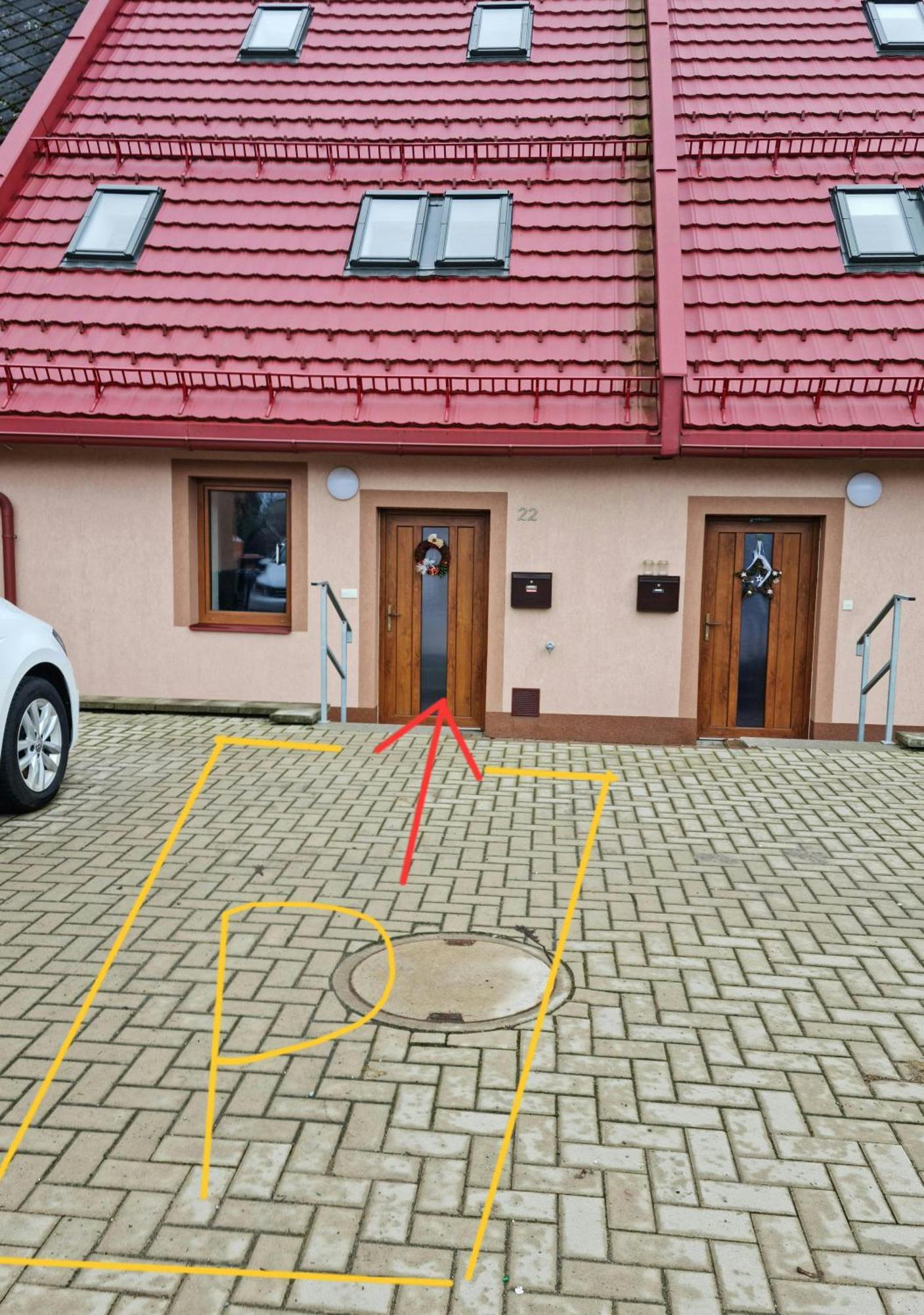 Apartmany Zirec Dvůr Králové nad Labem المظهر الخارجي الصورة
