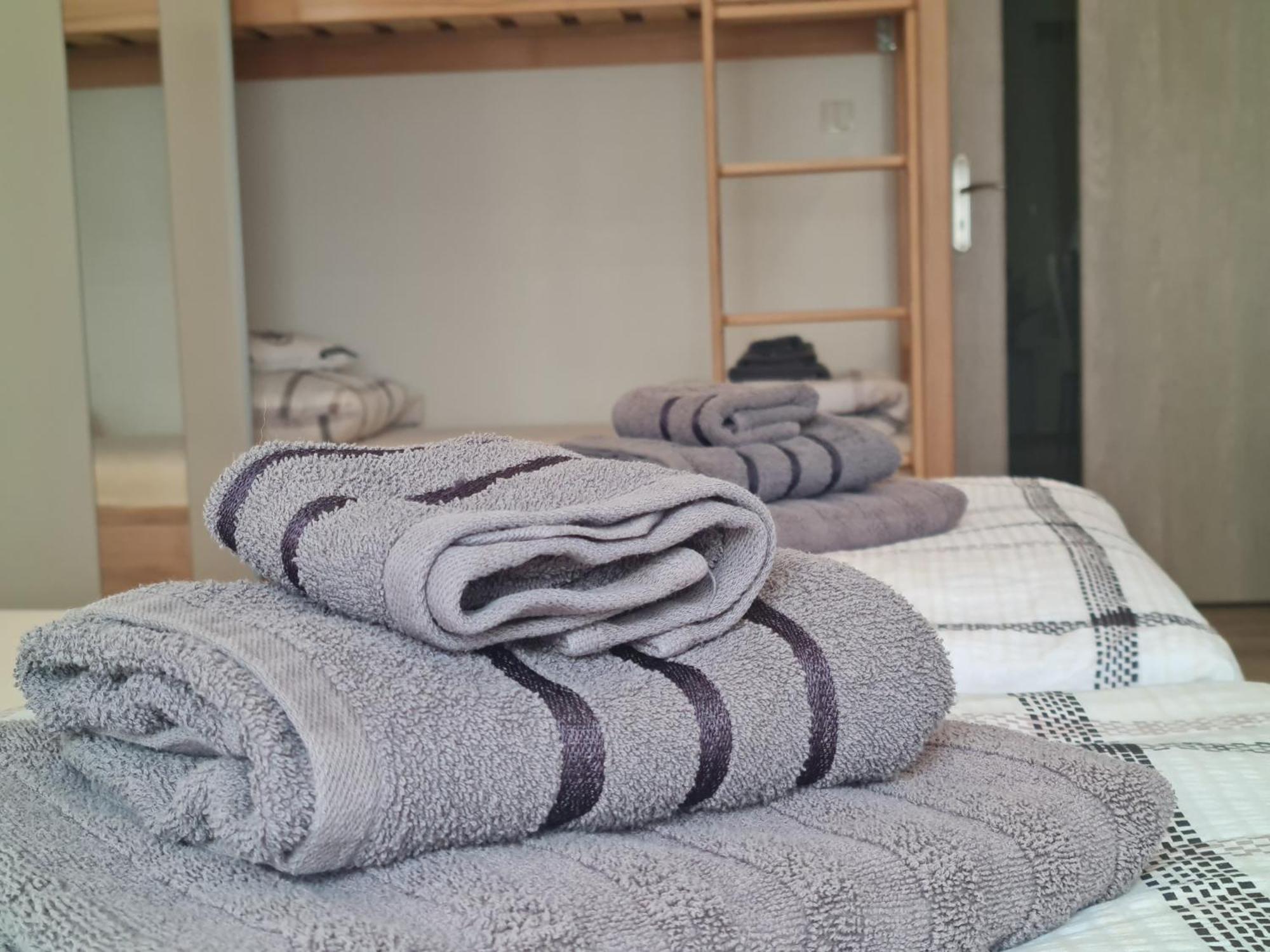 Apartmany Zirec Dvůr Králové nad Labem المظهر الخارجي الصورة